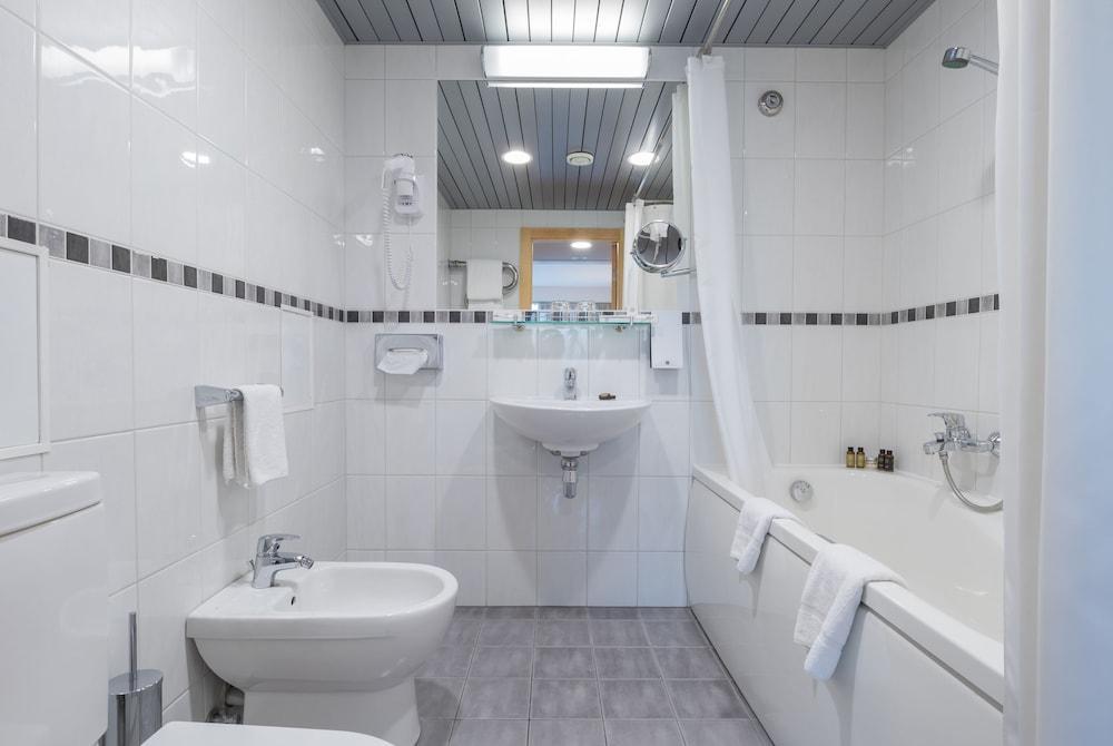 Riga Islande Hotel With Free Parking Exterior foto