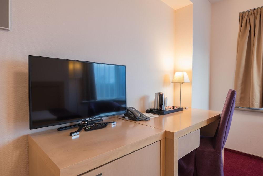 Riga Islande Hotel With Free Parking Exterior foto