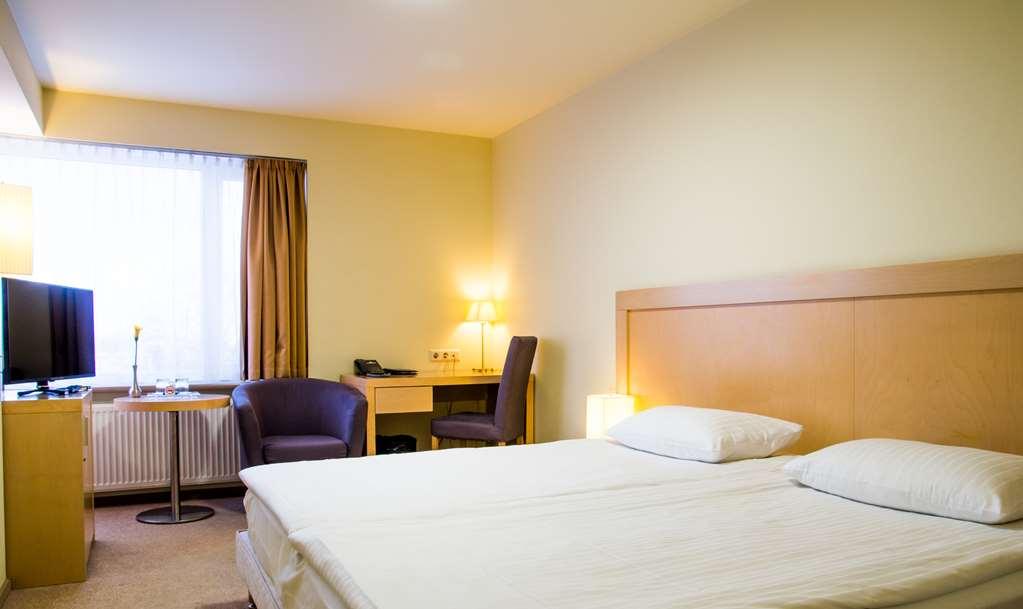 Riga Islande Hotel With Free Parking Zimmer foto